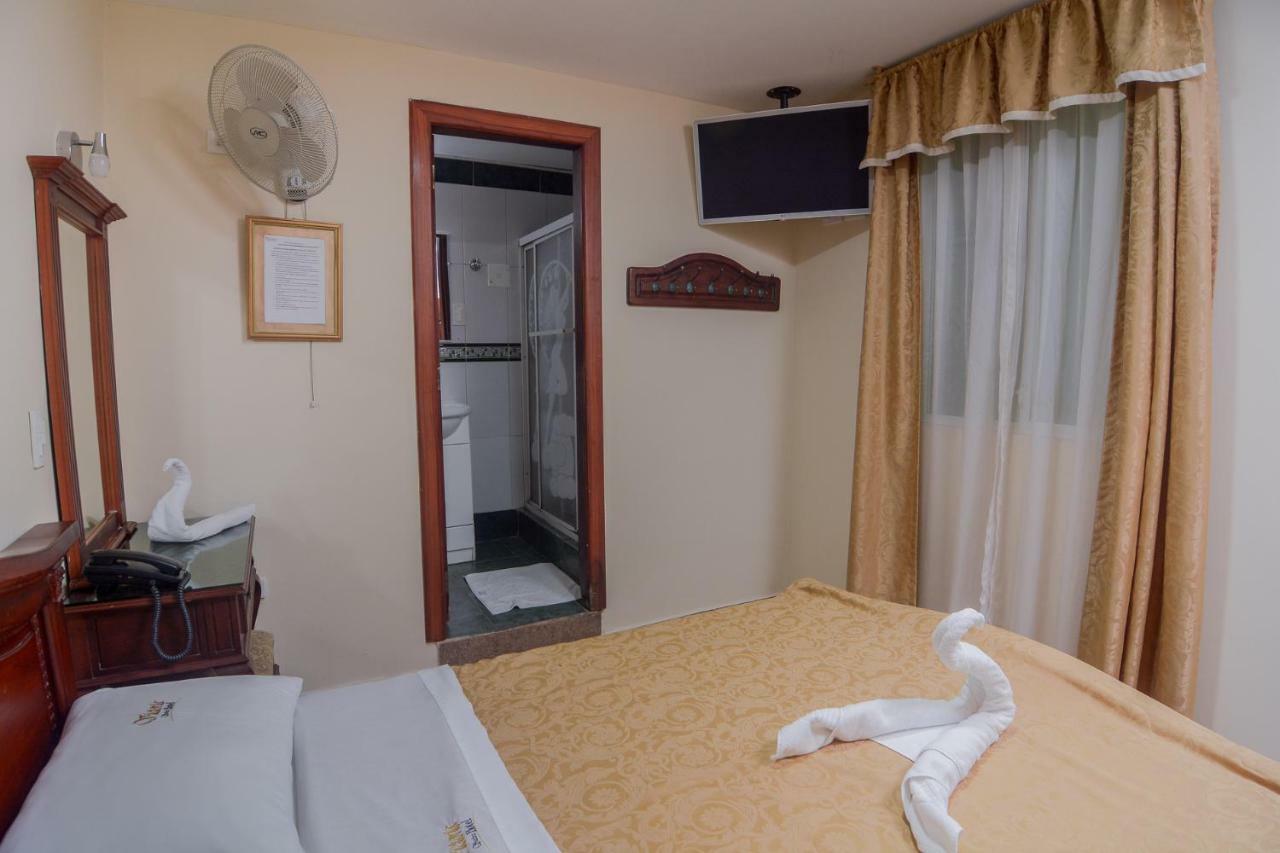 Victoria Suites Hotel Santo Domingo de los Colorados Kültér fotó
